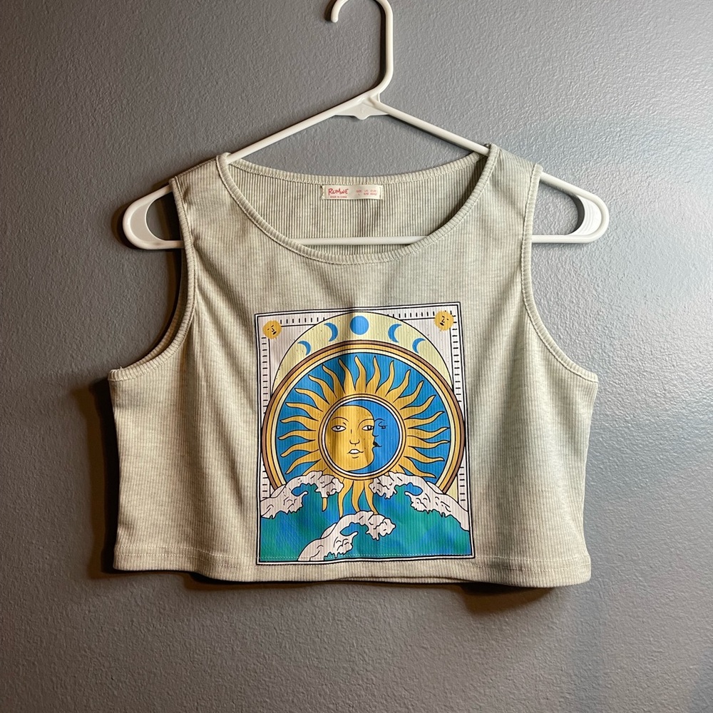 Women's Sun/Moon Tarot Graphic Crop Top